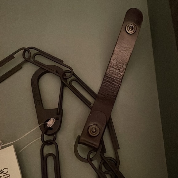 Off White PaperClip Chain - Picture 5 of 10